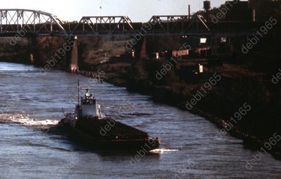 sl17 Slide 1970's Train Brige  Towboat Barge on River 790a