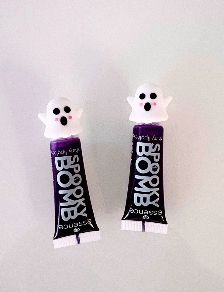 2 ESSENCE Juicy Bomb Spooky Bomb BOO! Berry Kiss. Neu !!!
