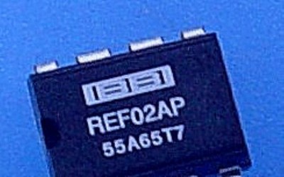 TI/BB REF02AP DIP-8 +5V   VOLTAGE REFERENCE #vn