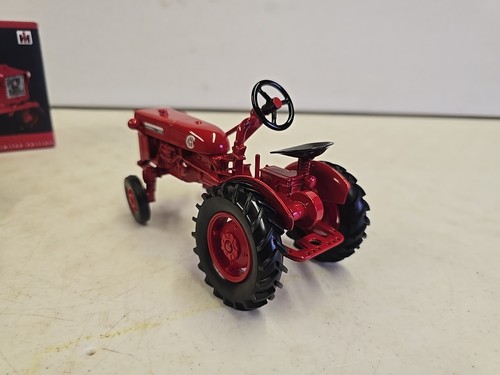 Ertl 2007 Red Power Roundup Bloomburg PA 1/16 Scale Farmall Cub MIB - Picture 9 of 17