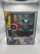 MAFEX No.217 Captain America Comic Ver. (US SELLER)