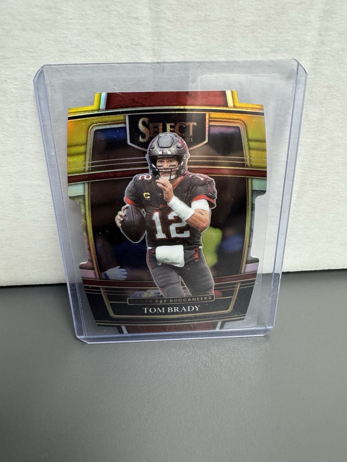 Tom Brady 2021 SELECT CONCOURSE BLACK GOLD DIE-CUT PRIZM #1 INVEST GOAT HOF TB12