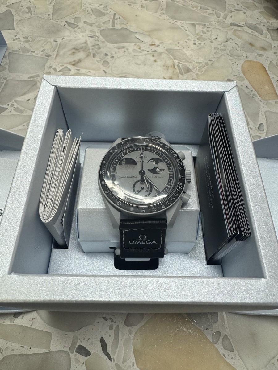 OMEGA × Swatch BIOCERAMIC MoonSwatch Mission to Earthphase