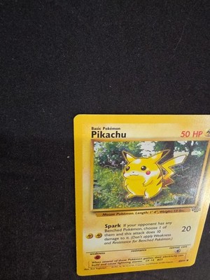1999 JUNGLE SET - PIKACHU - #60/64 - POKEMON CARD - RARE! ORIGINAL