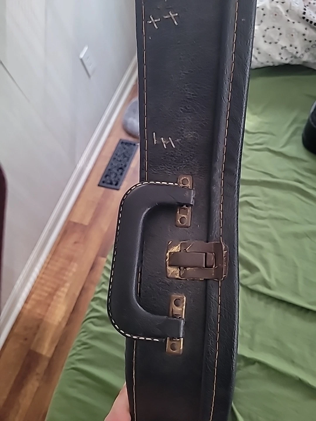Picture 20 of 24