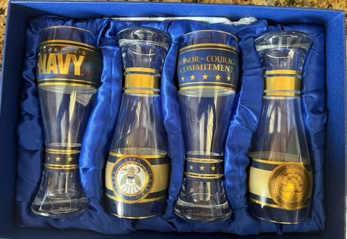 The Bradford Exchange America's Navy 4pc Shot Glass Set w/ Box Clear Blue Gold