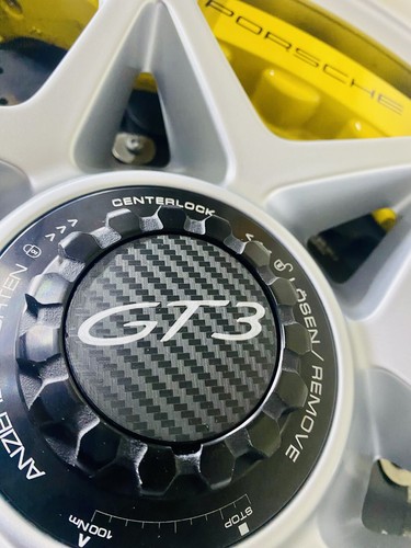 Porsche Carbon Fibre Effect Centre Lock Covers Centre Caps RS/GT3/GTS/Turbo/3RS - Picture 5 of 17