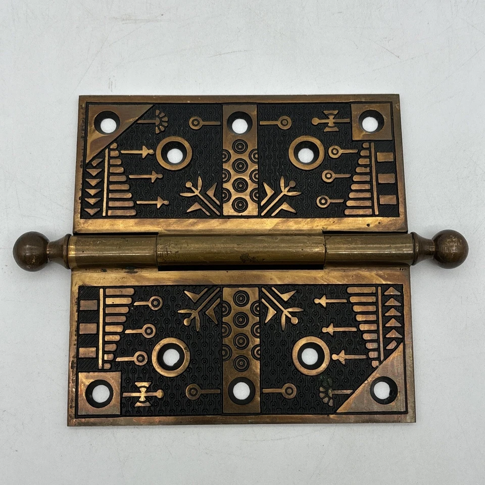 Pair Of Ornate Ball Top Brass Door Hinges 5 1/2 x 5 1/2" Large Heavy Ornate - Image 4 of 4