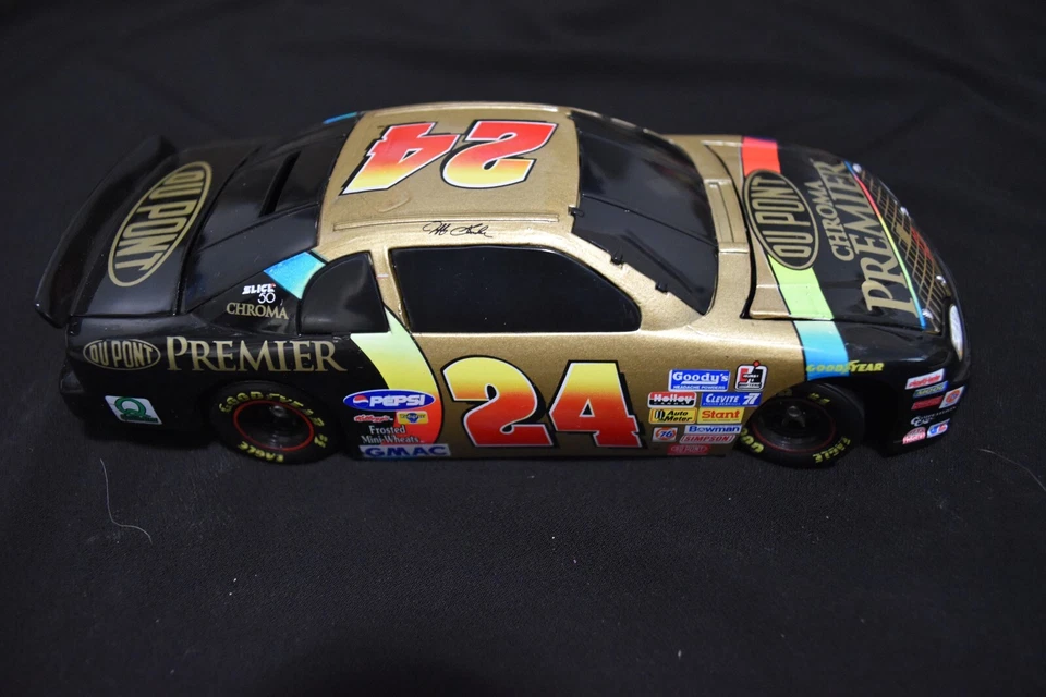 Jeff Gordon 1997 DuPont Chroma Premier Nascar 1/24 Diecast Black Window Bank - Image 3 of 4