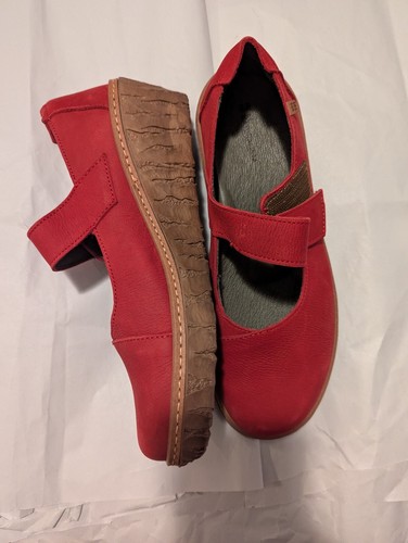 El Naturalista Women's Red Leather Mary Jane Pumps EU Size 40 US Size 9 - Picture 3 of 5