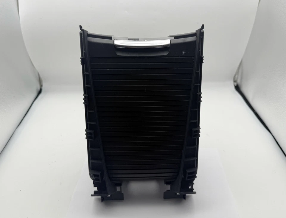 Portavasos deslizante negro OEM 14-17 Mazda 6 Sport consola central delantera Foto 4 de 4