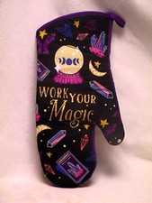WORK YOUR MAGIC crystal ball moon phases tarot cards OVEN MITT wicca witch NWOT
