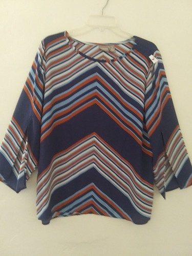 Chicos 2 Womens Size Large/12 Tunic Blouse Top 3/4 Slit Sleeves Pullover