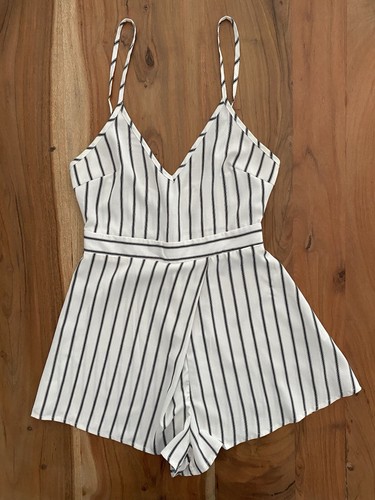 Morning Mist Playsuit Romper Size 8 Black White Old Money Coquette Clean Girl