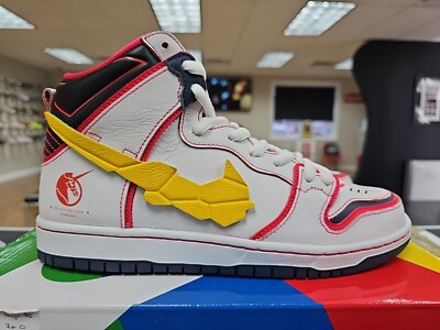 NIKE SB DUNK HIGH RX-0 UNICORN GUNDAM 