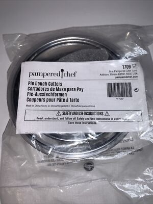Pampered Chef Pie Dough Cutters - Brand New - Item #1709 Sealed In Package