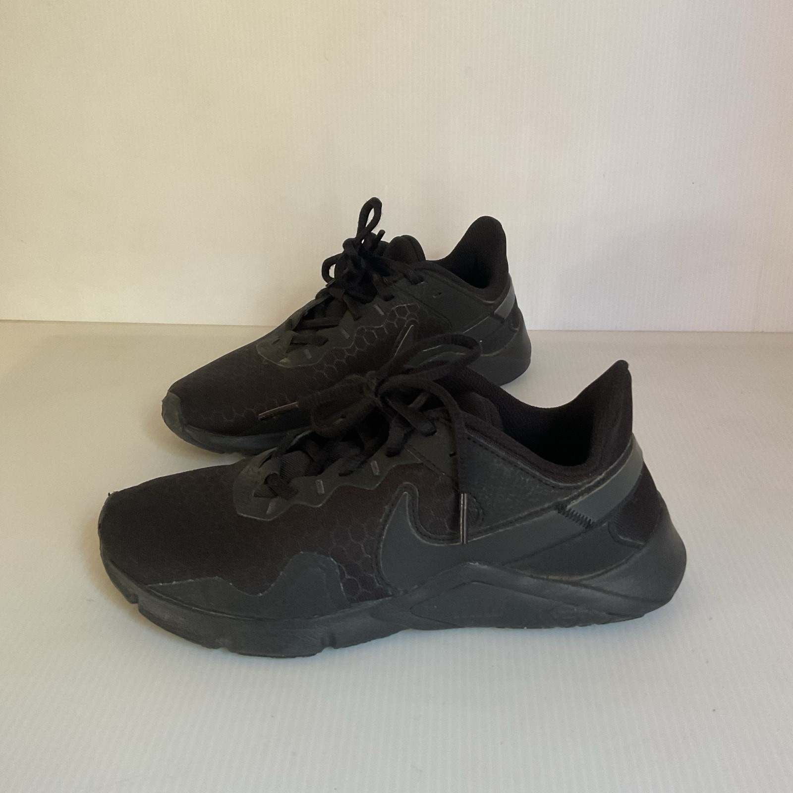 Nike Black Running Training Sneakers Women’s US 6 Athletic Shoes thumbnail 3