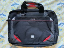 Musto Performance Messenger/ Travel/ Laptop Bag/ Padded/ Pockets