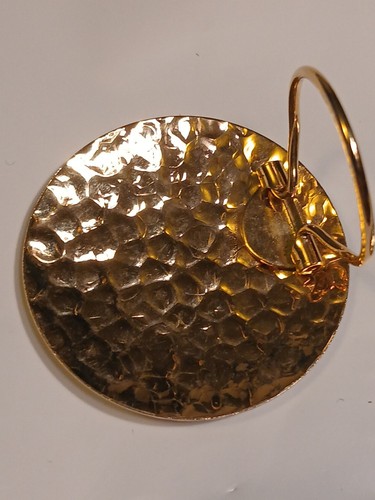 Vintage Goldtone Hammered 1.75" Round Silvertone Teardrop Scarf Dress Clips - Picture 4 of 5