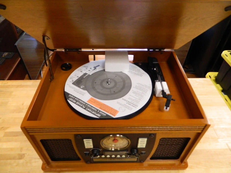 Innovative Technology ITVS-760B Phono/CD+ CD Recorder/Tape/AM/FM Wood New - Image 2 of 4