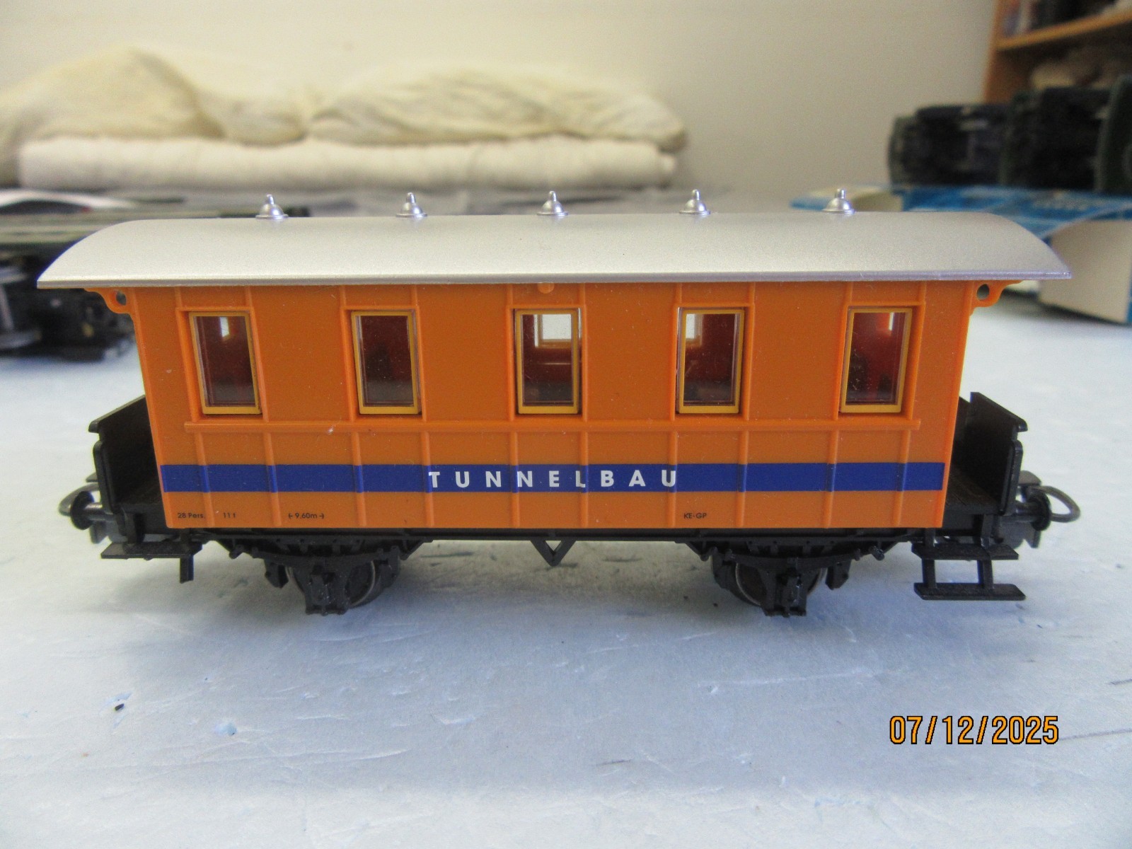 Picture 2 of 5