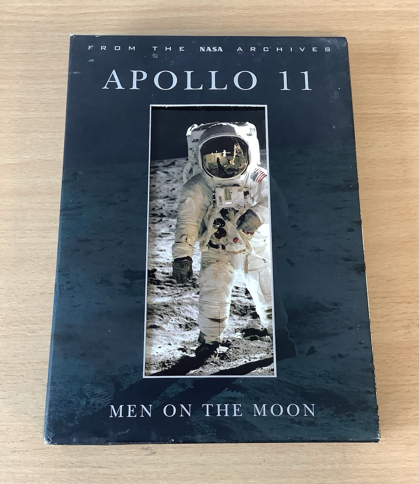 APOLLO 11 - Men on the Moon - From The NASA  Archives 3 DVD Box Set