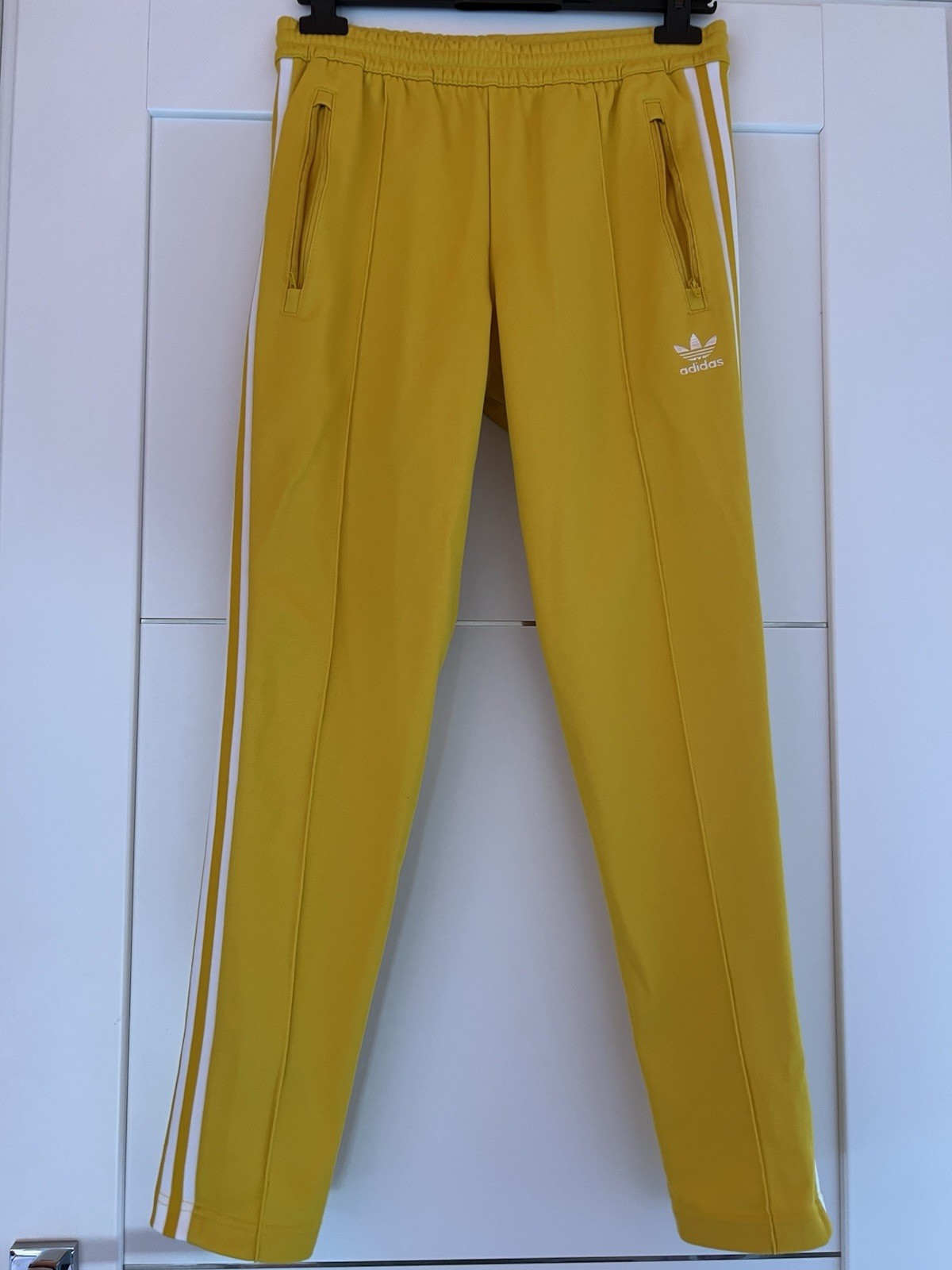 Foto 1 di 16