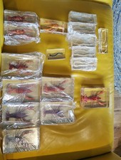 ** REDUCED TO CLEAR JOB LOT BRAND NEW  INSECTS IN RESIN **