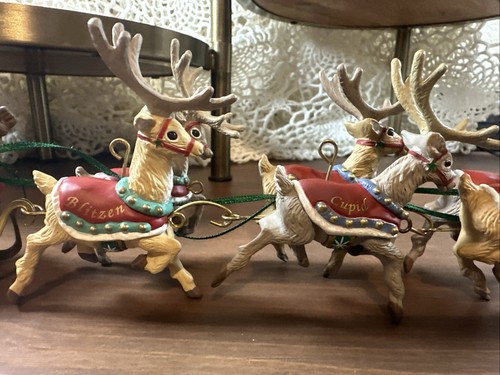 Hallmark Keepsake Ornaments SANTA AND HIS REINDEER 1992 COMPLETE SET of 5 - Picture 4 of 9