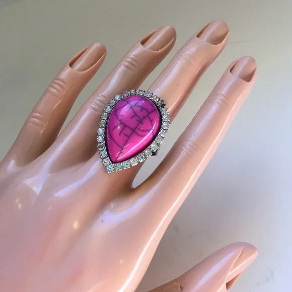 Brand New Adjustable Cocktail Ring Pink Gemstones. Women's Fashion Accessories.