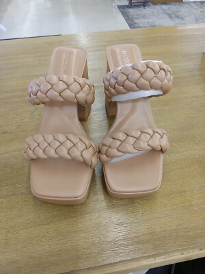 BCBGeneration Womens Heels Size 6.5