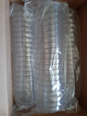60 sterile polystyrene Petri dishes (100x15mm) in 3 sleeves