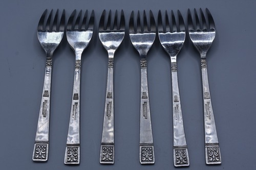 6 Custom Design CUD1 Salad Forks 6-3/8" Stainless Flatware Japan ~ Very Good - Picture 4 of 7