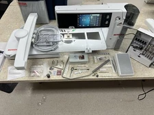 Bernina B 880 Plus Sewing/Quilting/Embroidery Machine with SDT Embroidery Unit