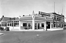 STONEHOUSE OLDSMOBILE DEALERSHIP LATE TEENS 5x7 REPRINT