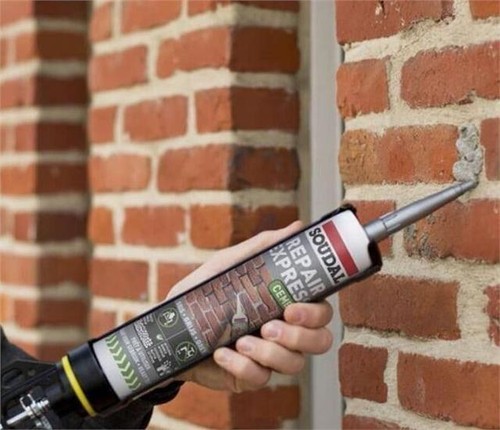 Cartucho sellador acrílico de cemento expreso Soudal reparación junta gris grieta 290 ml - Imagen 3 de 5