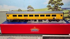 39-682DC Bachmann BR MK2F Structure Gauging Train Support Coach Network Rail DCC