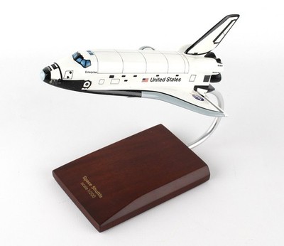 NASA Rockwell S Space Shuttle Orbiter Enterprise OV-101 Desk Top 1/200 XX Model