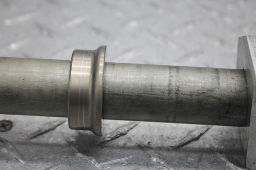 2016 SUZUKI 1000 GSX-S 1000 REAR AXLE BACK WHEEL RIM PIVOT BOLT AXEL - Picture 15 of 18