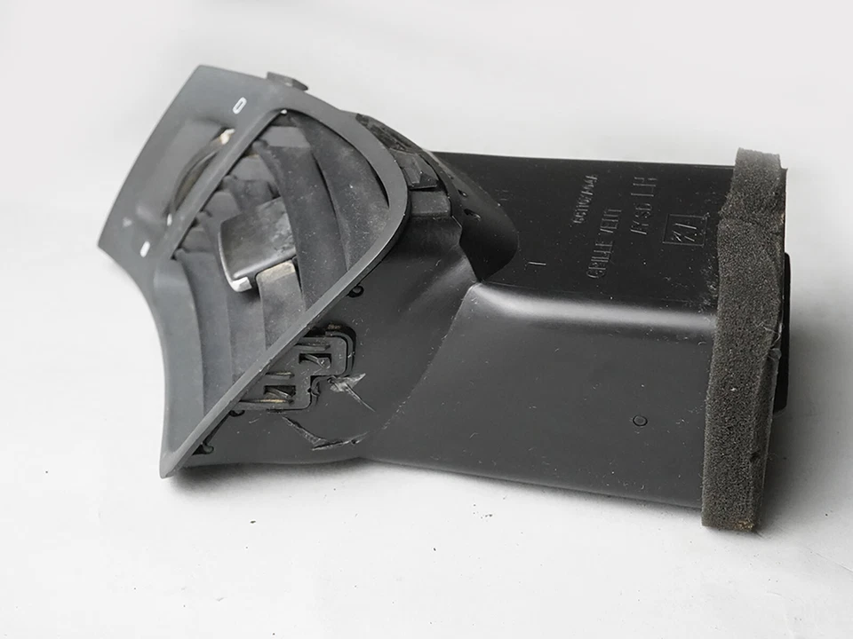 Subaru Tribeca 2006-2009 calefacción de aire acondicionado climatización ventilación parrilla conductor izquierdo 66110Xa04a Foto 4 de 4