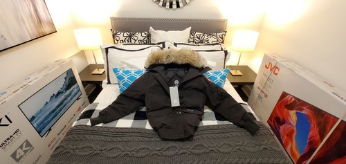 NEW LATEST GREY LABEL EDITION BLACK LADIES CANADA GOOSE CHILLIWACK XL JACKET - Picture 5 of 12