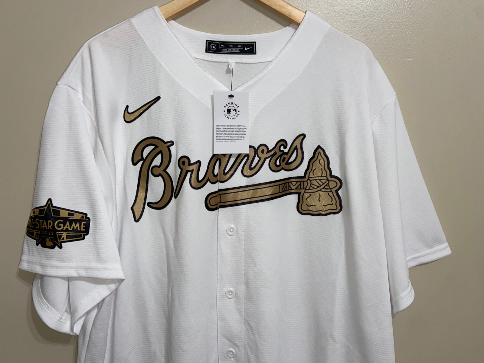 braves black gold jersey