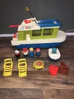 VINTAGE 1972 FISHER PRICE LITTLE PEOPLE HAPPY HOUSEBOAT #985 W/Accessories