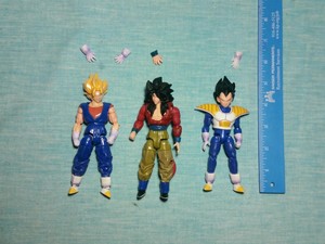 Lote Dragon Ball Z Figuras De Accion Goku Vegeta Super Saiyan 4 Sin Marca Juguetes Regalos Ebay