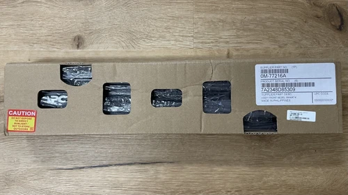 APC 0M-77216A Frontblende / Front Bezel Cover für APC SMT-Baureihe