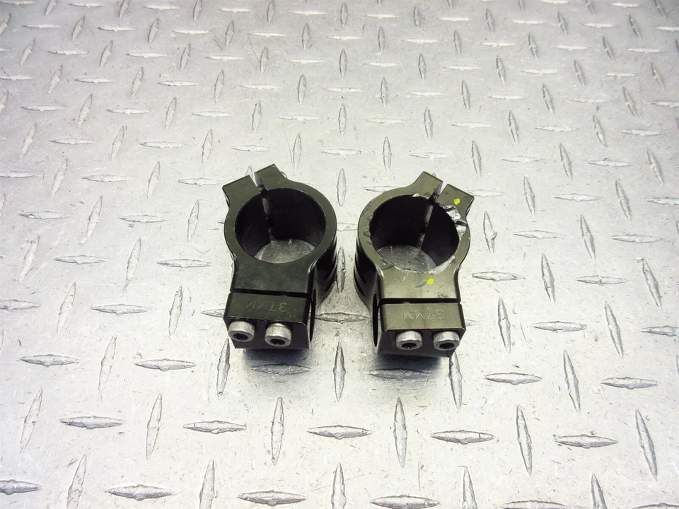 2013 11-13 Honda CBR250R CBR 250R Handlebar Clamp Left Right Aftermarket - Image 4 of 4