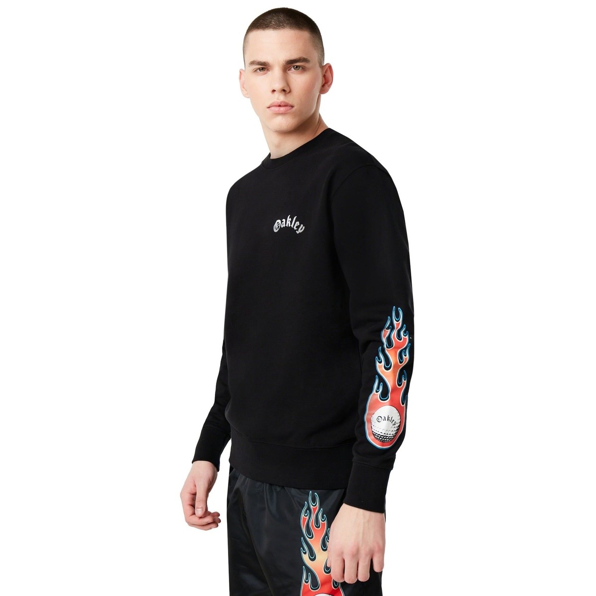 472560-02E] Mens Oakley Flames Crewneck TNP | eBay