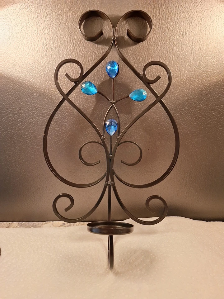 PAR de apliques de velas de hierro forjado con acento de estrás de lágrima azul 14" Foto 4 de 4