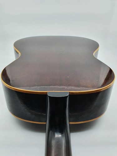 Gibson 1967 LG-1 Vintage Sunburst Acoustic Guitar [Very Good] with Case - Picture 10 of 19