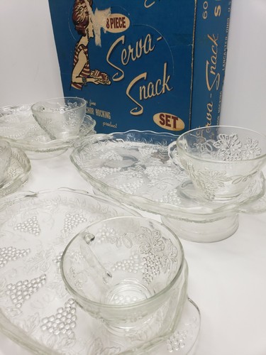 Vintage Anchor Hocking "Serva-Snack" 8 Piece Set 4 plates 4 cups clear glass - Picture 7 of 7
